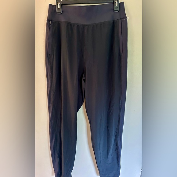 Athleta Pants - Athleta Womens Run With It Pant Size M Black Pull On Joggers Pockets Athletic